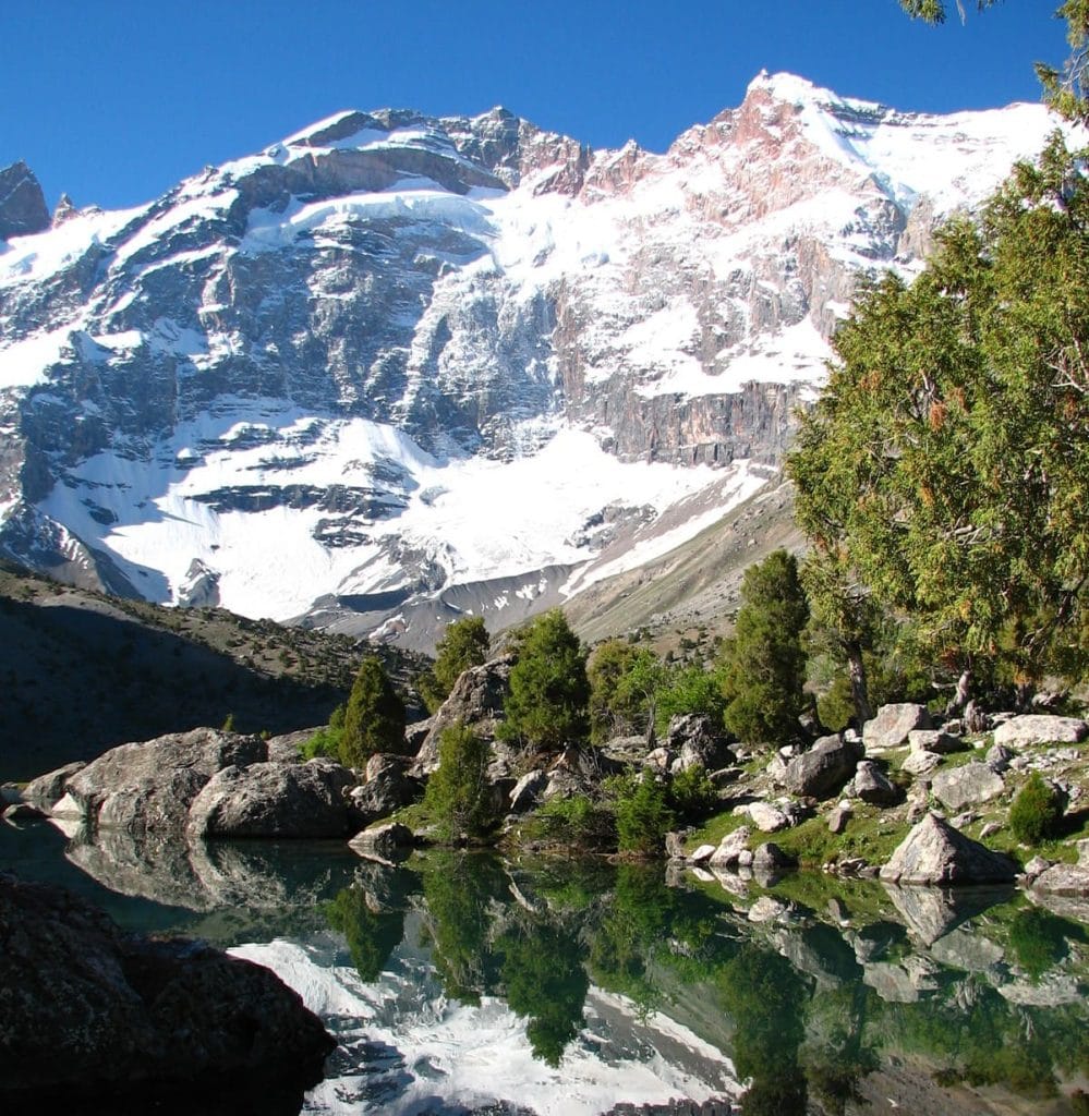 Великолепие Фанских гор в Таджикистане, живописные пейзажи и природные красоты